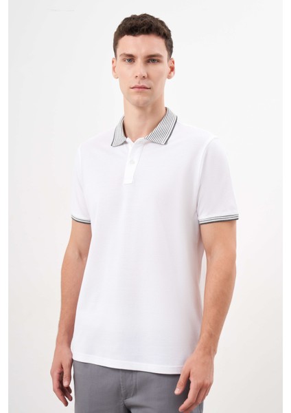 Erkek Beyaz Trend Polo Yaka Dynamic Fit T-Shirt