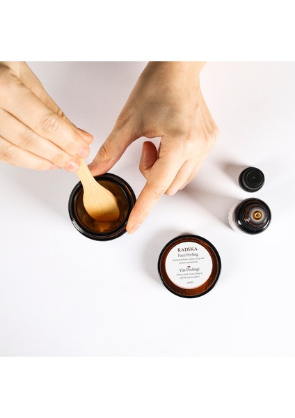 / Yüz Ovması / Face Peeling
