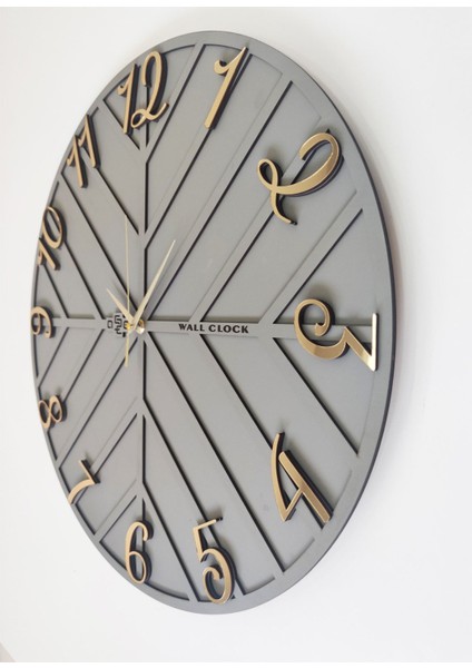 Modern çizgili dekoratif duvar saati, antrasit ve gold renk, 50x50cm, sessiz mekanizma fırsatları