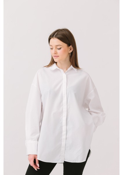 Beyaz Oversize Uzun Basic Dokuma Gömlek