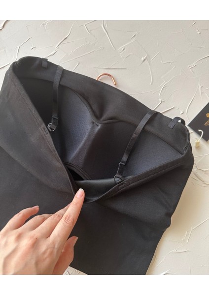 Chole Ithal Pamuklu Göğsü Cut-Out Halka Detaylı Ince Askılı Büstiyer/crop fırsatları