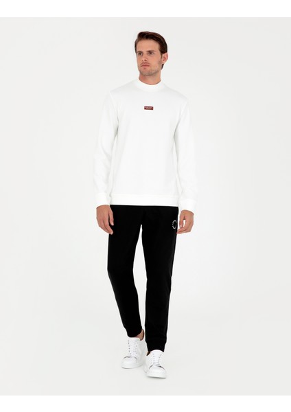 Pierre Cardin Erkek Beyaz Regular Fit Sweatshirt 50293256-VR013