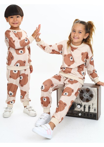 Yumuşak Dokulu 2 Iplik Kahve Tonlu Sevimli Karakter Baskılı Alt Üst Eşofman Takımı / Unisex