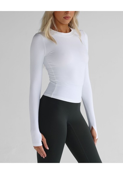 Beyaz Bisiklet Yaka Atlet Boy Parmak Geçmeli Body Darkalıp Interlok Penye Kumaş Spor Body