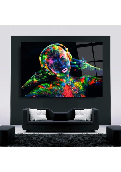 Teknoo- Müzik Dinleyen Kadın Cam Tablo fiyatları