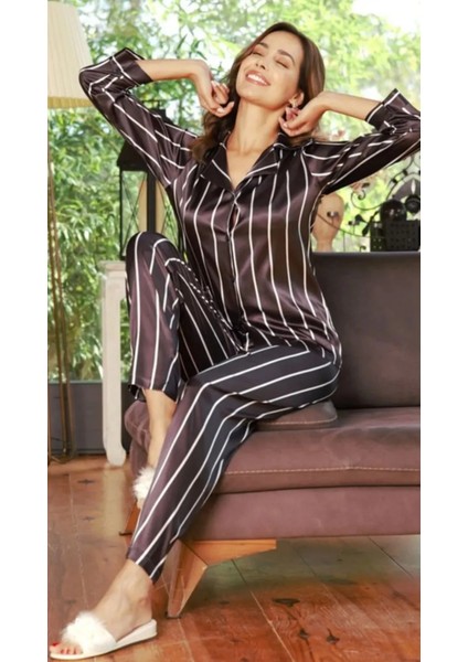 Saten Gömlekli Düğmeli Çizli Detaylı Çok Rahat Şık Kadın Alt Üst Pijama Takımı Siyah