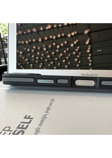 Apple iPhone 16 Plus Telefon Kılıfı (Yurt Dışından)