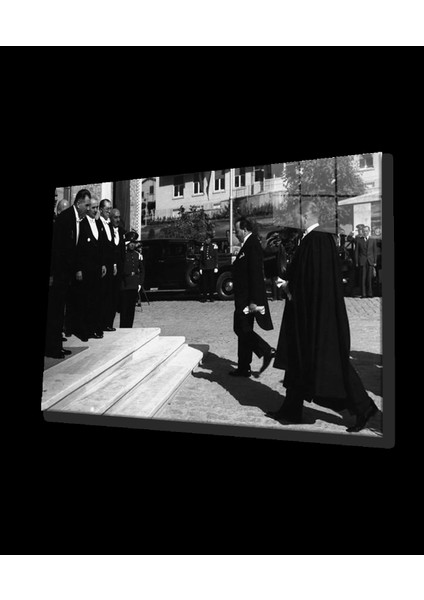 Teknoo- Atatürk Cam Tablo