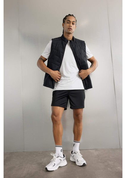 Fit Standart Fit Normal Kesim Sporcu Kısa Paça Şort C9176AX24AU