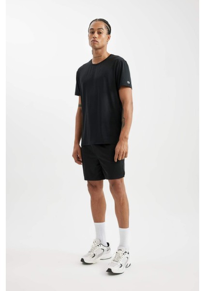 Fit Standart Fit Normal Kesim Sporcu Kısa Paça Şort C9176AX24AU