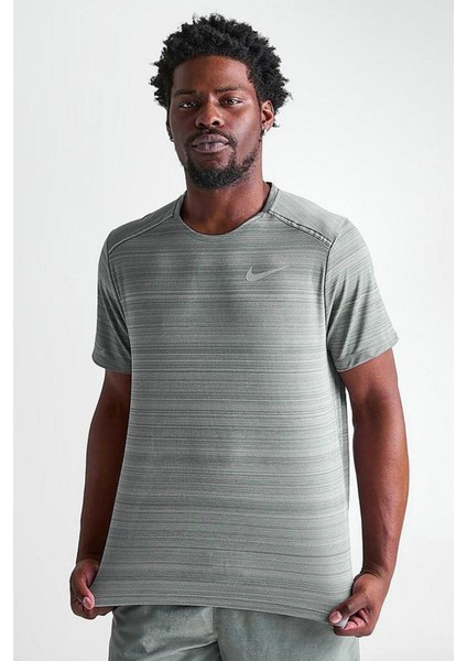 Miler Dri Fit Running Tee Grey Reflektörlü Koşu Antrenman Tişörtü Gri