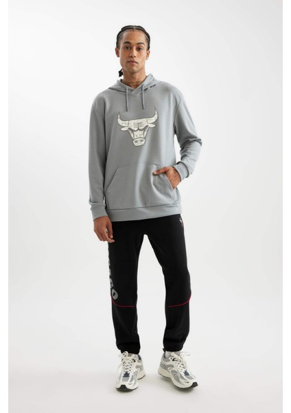 DeFactoFit NBA Chicago Bulls Jogger Eşofman Altı Standart Fit Cepli Düz Paça C9274AX24AU