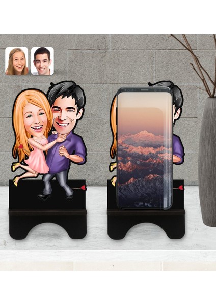 Kişiye Özel Sevgililer Karikatürlü Ahşap Biblo Telefon Standı-3