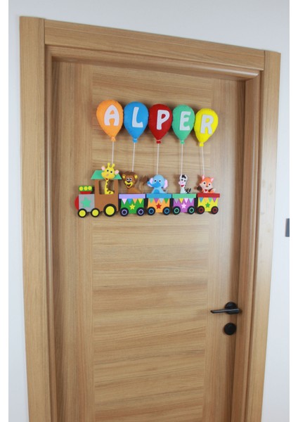 Alper Isimli Trenli Bebek ve Hastane Odası Kapı Süsü