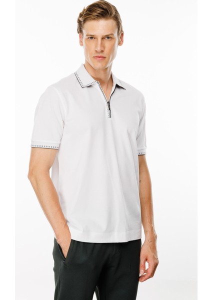 Erkek Polo Yaka Yakası Fermuarlı T-Shirt Beyaz