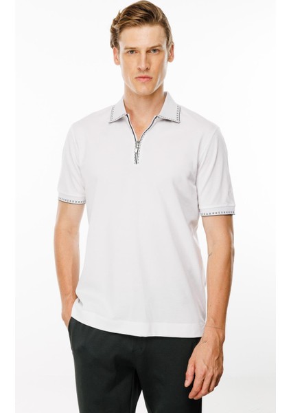 Erkek Polo Yaka Yakası Fermuarlı T-Shirt Beyaz fırsatları