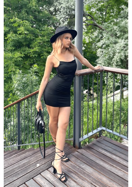 Kadın Siyah Ince Askılı Mini Elbise modelleri