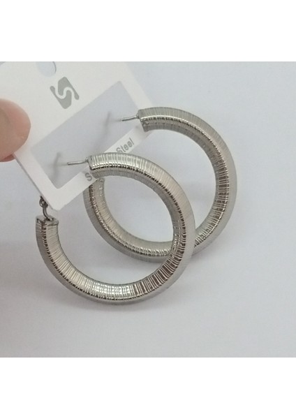 Çelik Silver Çizgili Halka Küpe 4cm modelleri