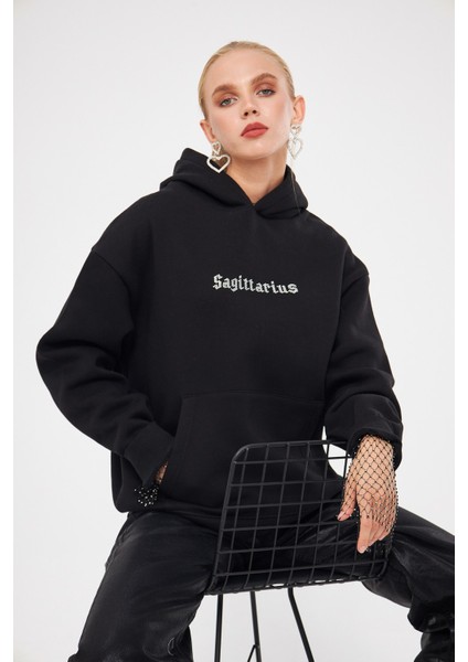 Kapüşonlu Içi Polar Sagittarius Yazılı Taş Baskılı Siyah Oversize Sweatshirt