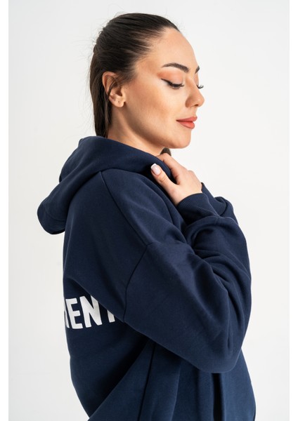 Arkası Yazılı Kadın Sweatshirt