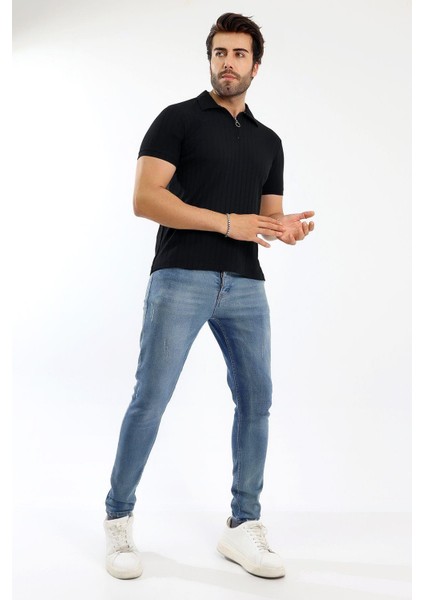 Erkek Fermuarlı Jakarlı Çizgi Kabartmalı T-Shirt