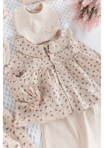 Çiçek Desenli 10'Lu Kız Bebek Hastane Çıkışı Bebek Takımı fırsatları