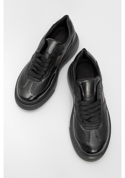 Kadın Spor Ayakkabı Siyah Siyah Kırışık modelleri