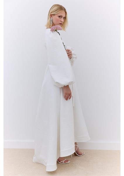 Jakarlı Kuyruklu Abiye Elbise Ekru