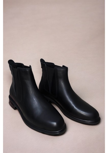 Kadın Deri Siyah Chelsea Bot - Rahat ve Şık Günlük Kışlık Lastikli Bilekte Bot K.177-001 fiyatları