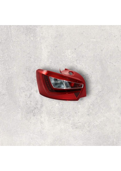 6J4945095J Stop Lambası SOL Led Kırmızı Plastik 5 Fişli - Ibıza 2013-2015