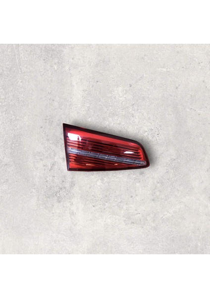 3G5945307J Stop Lambası İç SOL Led - Passat 2015->