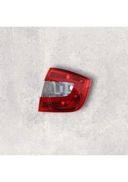 5JH945112 Stop Lambası SAĞ - Rapıd 2013->