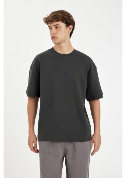 Loose Fit Bisiklet Yaka Kısa Kollu Ağır Kumaş Basic Düz Tişört B4844AX24AU