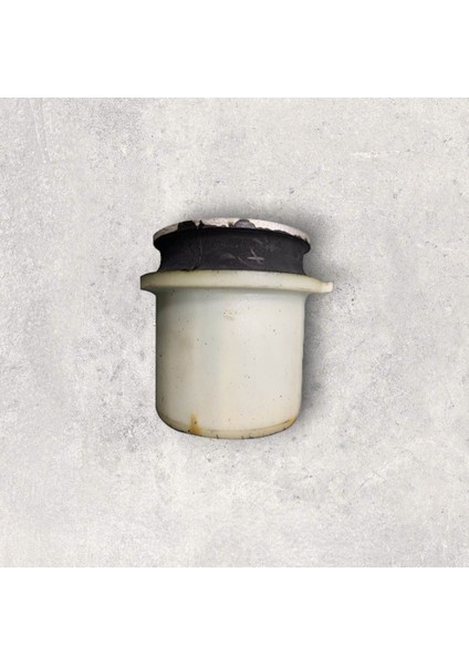 5Q0501541C Travers Takozu Arka - Audı A1