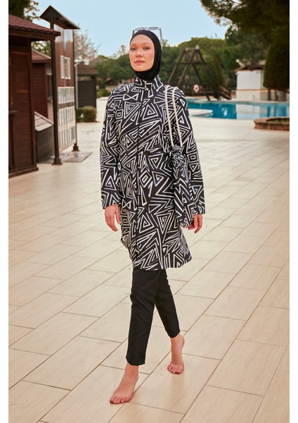 Desenli Tam Kapalı Tesettür Mayo R2403