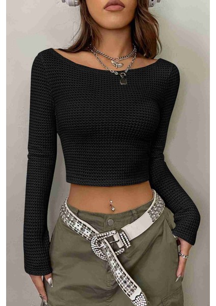Merry See Kayık Yaka Örme Uzun Kollu Crop Top Bluz Siyah