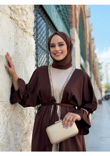 Taş Işleme Detaylı Kuşaklı Elbiseli Abaya Takım 3860 Koyu Kahve fırsatları
