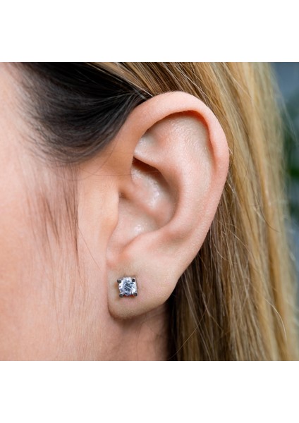 G Renk 0,80 Karat Pırlanta Tektaş Küpe fiyatları