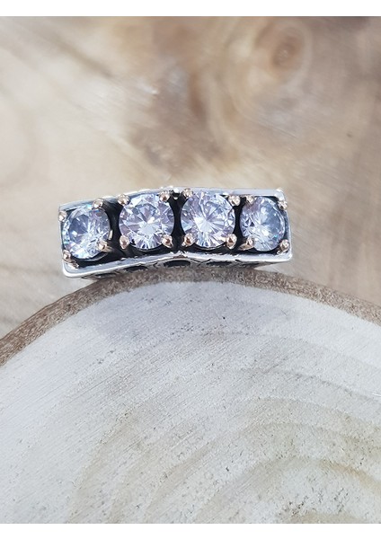 Otantik Model 4 Taş Gümüş Yüzük fiyatları