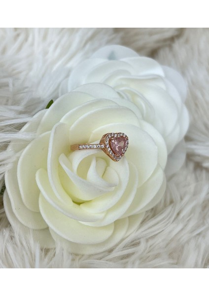 Swarovski Taşlı Kalp Yüzük