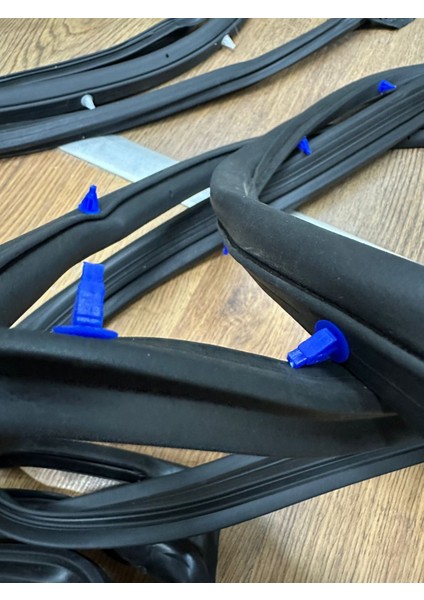 Toyota Corolla Ae92 Kapıya Gelen Fitil Arka Sol 1988-1992 modelleri