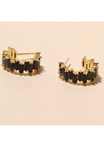 Siyah Taşlı Küpe 718893 Gold fiyatları
