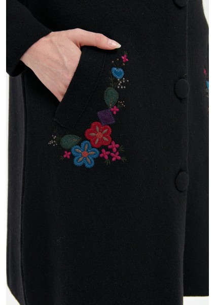 Kadın Dik Yaka Cebi Işlemeli Uzun Yün Kaban Siyah fiyatları