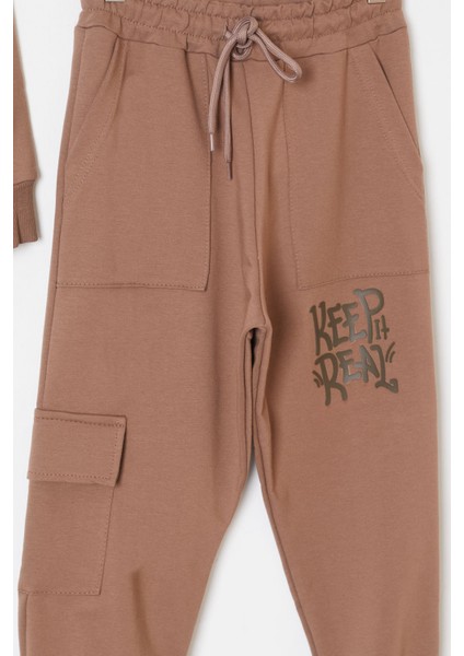 Kahverengi Keep Read Yazılı Erkek Çocuk Kapüşonlu Takım 19314 modelleri