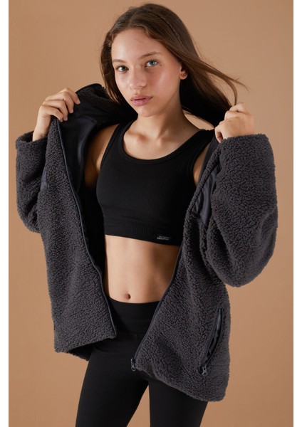 Füme Göğüs Cepli Kapüşonlu Kız Çocuk Peluş Hırka 19500