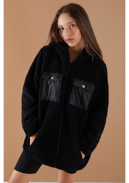 Siyah Göğüs Cepli Kapüşonlu Kız Çocuk Peluş Hırka 19499 fiyatları