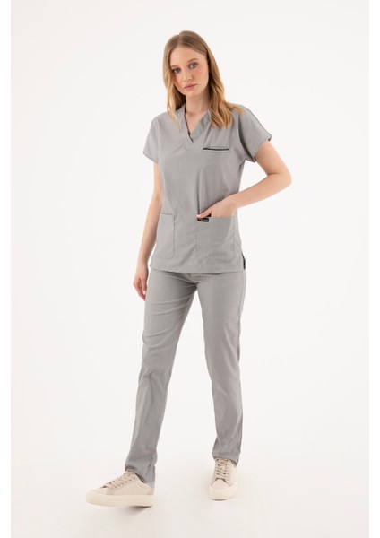 Premium Likralı Fırçalı Gri Rengi Hemşire Forması - Cerrahi Takım - Scrubs Takım - Unisex - XL modelleri