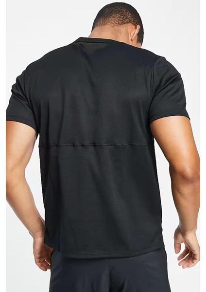 Dri-Fit Run Top Short-Sleeve Standart Fit Kesim Siyah Erkek Tişört
