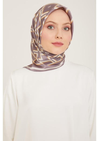 04 Armine Sura Ipek Eşarp 9132D
