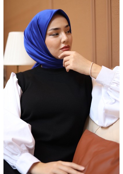 06 Silk Home Micro Saten Eşarp 28010 fiyatları